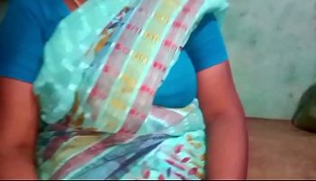 Indian hot housewife sex with tamil boy