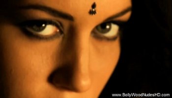 Sexy Erotic Indian MILF