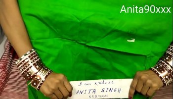 इंडियन लड़की को देसी लन्ड से फ्रेंड ने चोदना सिखाया