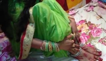 Yuna blowing her boss in the office