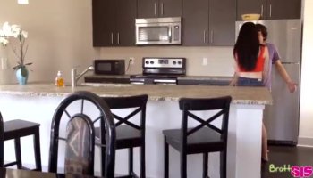 Paris In Stockings Masturbates